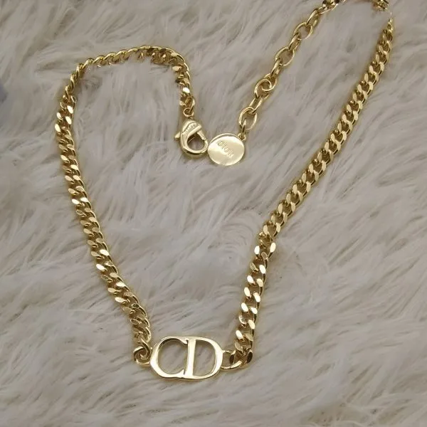 Dir Necklaces 009