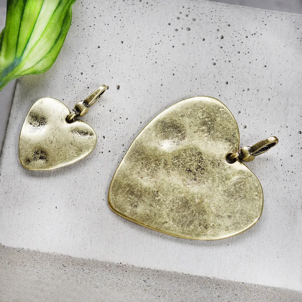 Tutti Medium Heart Charm – AG