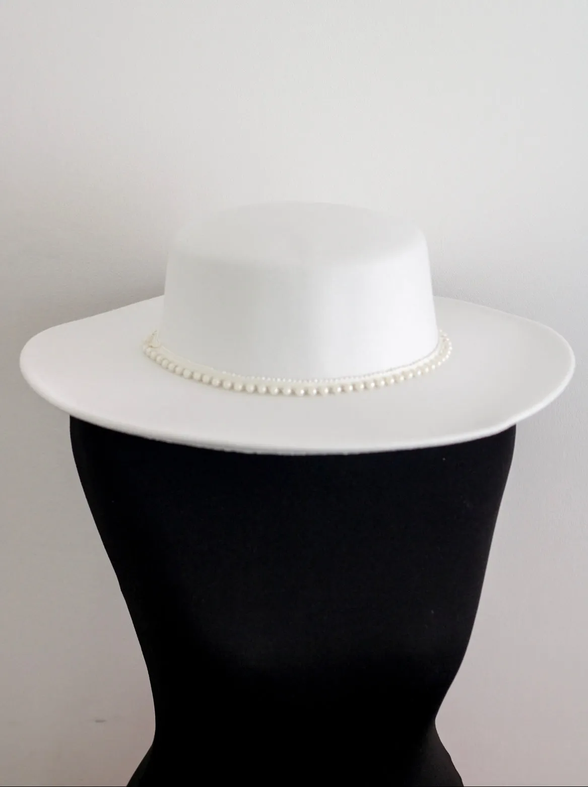 White Wedding Hat with detachable pearls